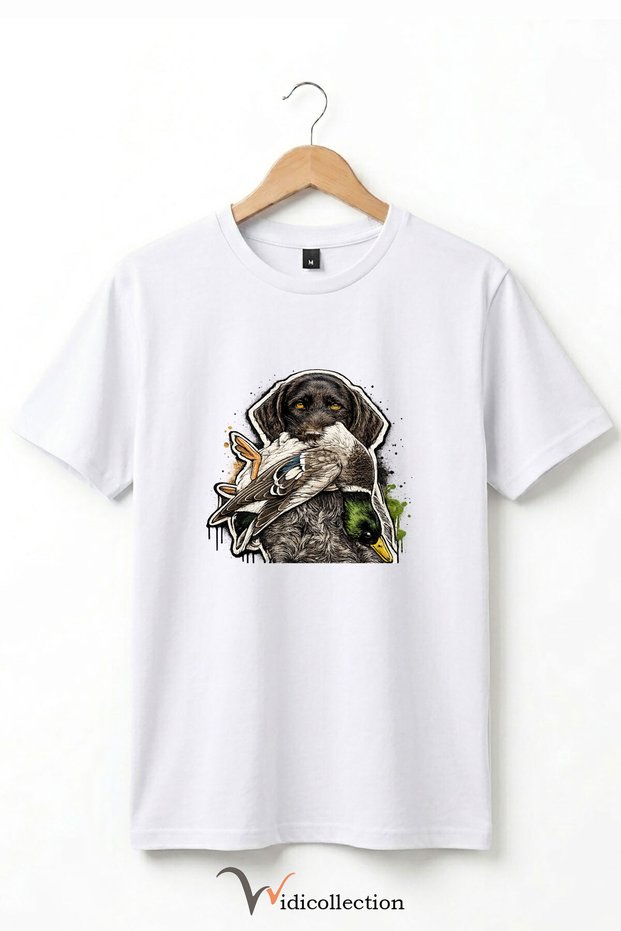Unisex Hunter Dog and Duck Printed Duck Hunting Nature and Wildlife Outdoor 100% Cotton Basic T-Shirt