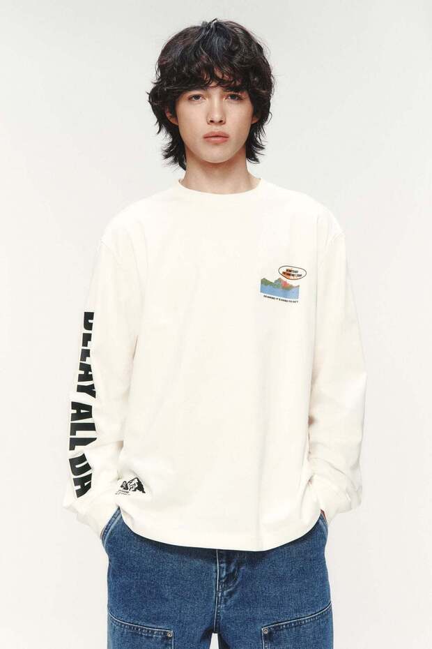 Loose Fit long-sleeved top