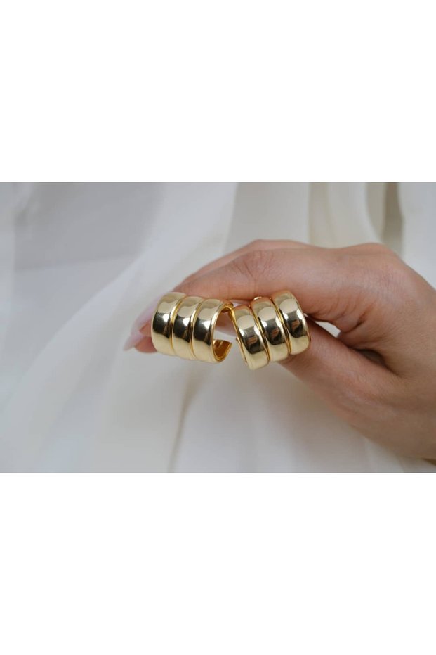 Kp436 Three-Bomb Detail C-Shaped Gold Earrings (Thickness 20mm)