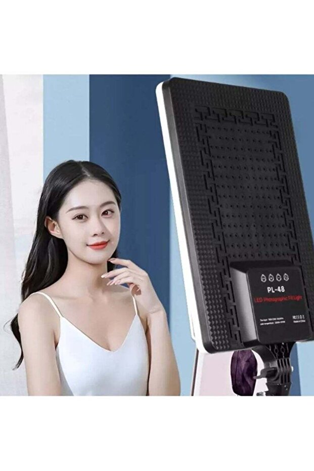 High-Performance LED Fill Light PL-48 for Studio Photography