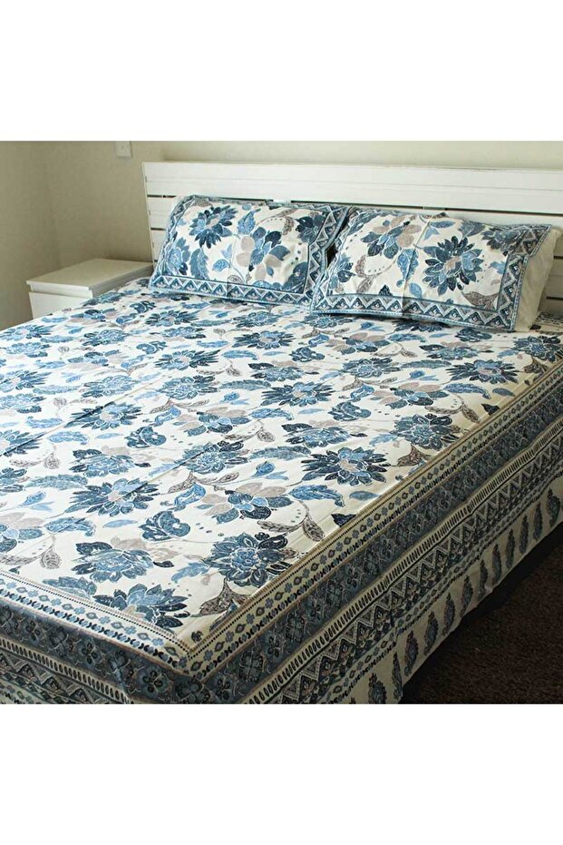 Bedsheet and 2 Pillow Covers – Blue and Grey Print