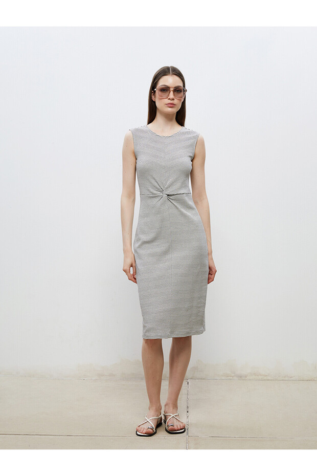 Nevavm Oval Neckline Striped Gathered Dress with a Difference