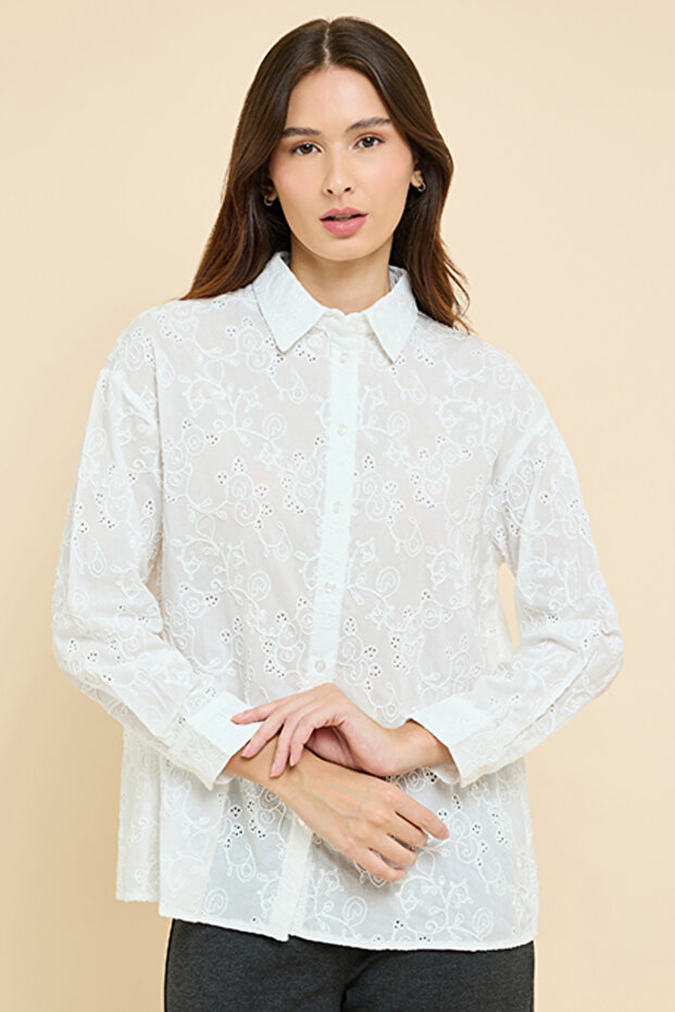 Schiffli Shirt with Classic Collar and Long Sleeves
