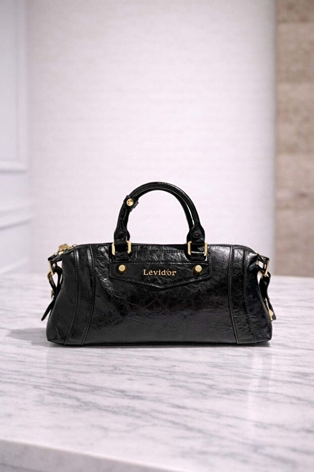 Zar Zipper Detailed Horizontal Form Bag