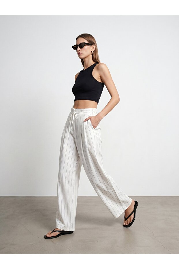 72725 Linen Blend Trousers with Pleated Detail - White