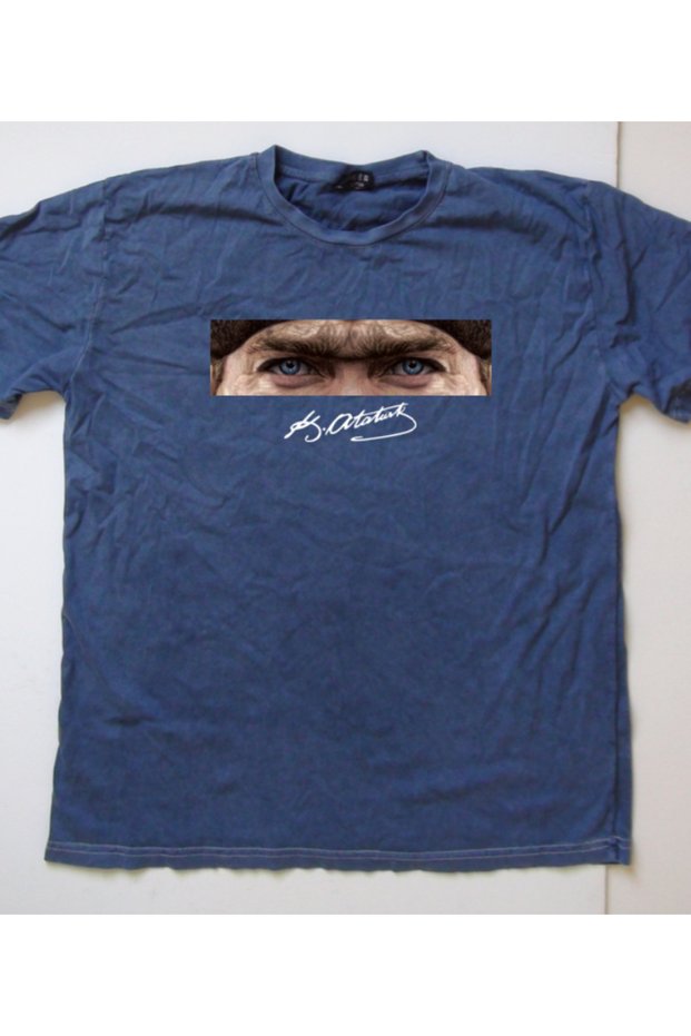 Ataturk Alive t Shirt "Eyes" / Signature Printed on the Back