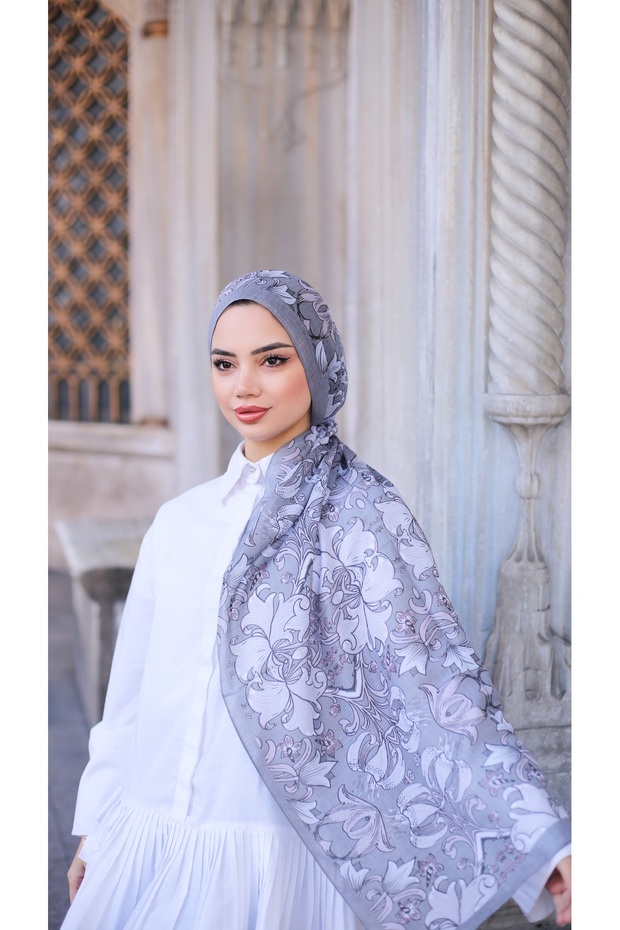 شال قطن أكوا بنمط زهرة التوليب