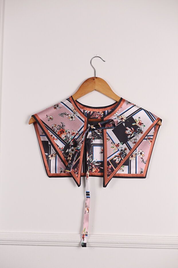 شال كتف بتصميم جديد مزين بالزهور
