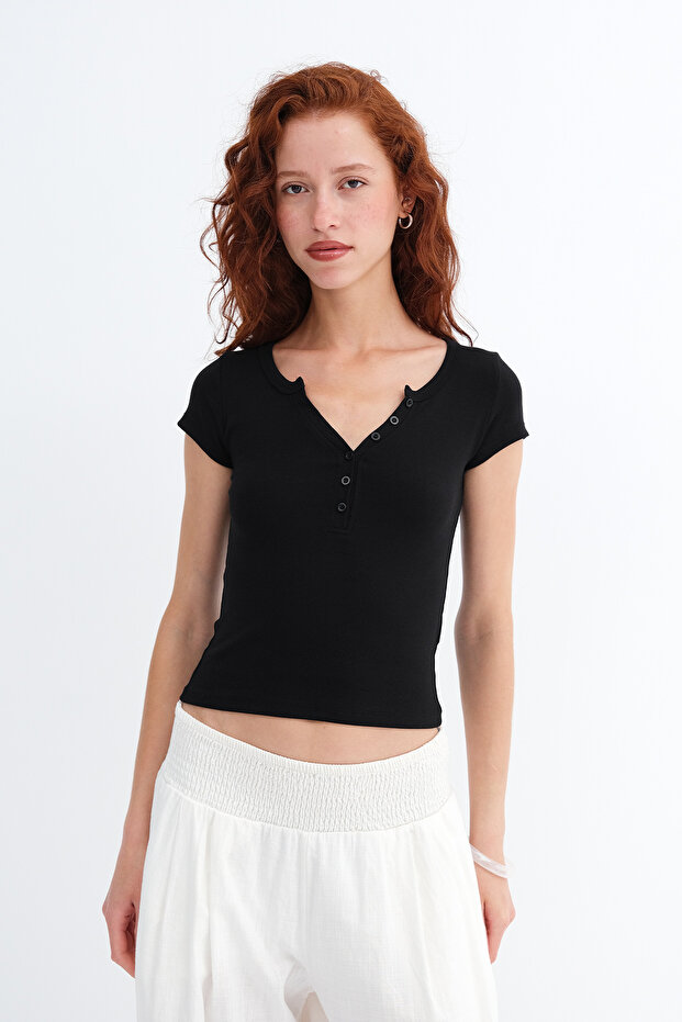 Buttoned Basic T-Shirt P0456 - 2
