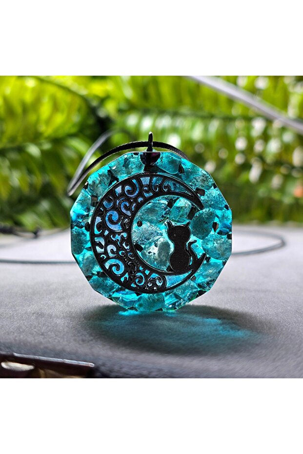 Translucent Apatite - Cat and Moon Figure Orgonite Pendant (Handmade Design Products)