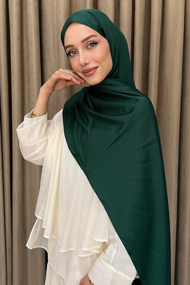 Emerald Evening Dress Crystal Silk Shawl