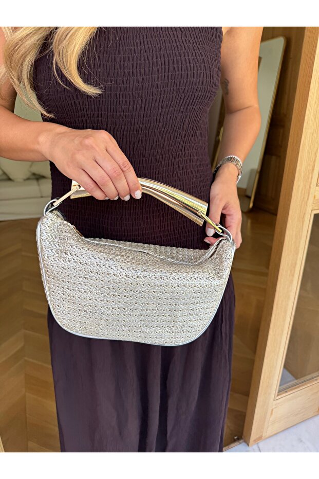 Gold Metal Handle Straw Bag Silver