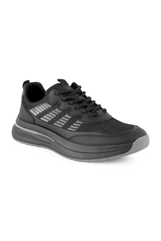 1135 Lightweight Sports Men's Shoes