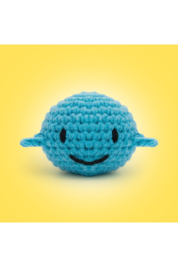Mini Fish Flippo Crochet Kit Amigurumi Knitting Toy Kit with Video for Beginners