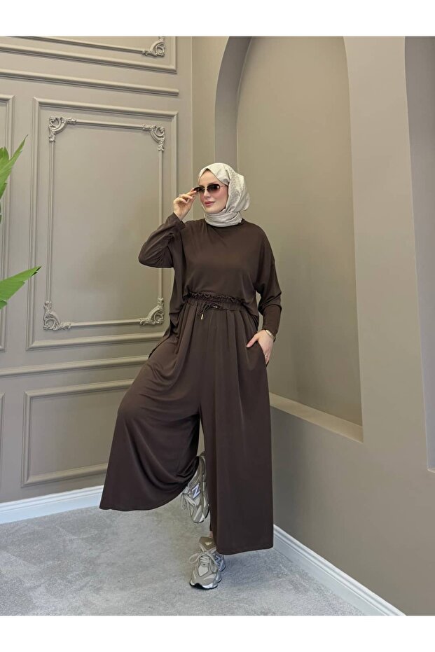 طقم فيلورا بريميوم كوبرا بايك باللون البني