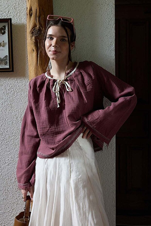 Collar Pleated Detailed Muslin Shirt Cherry