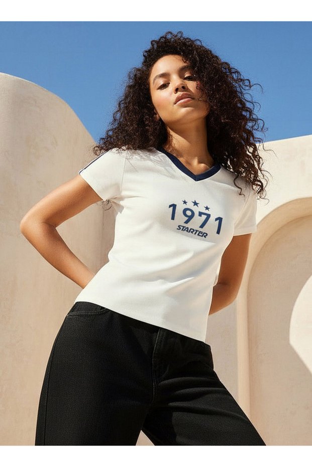 STARTER V NECK GRAPHIC TEE