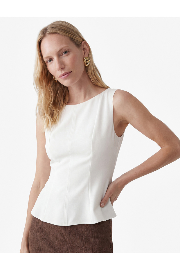 Crew Neck Slim Fit Peplum Blouse