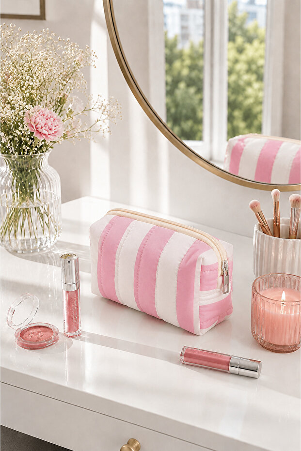 Patterned Zippered Makeup Bag Powder