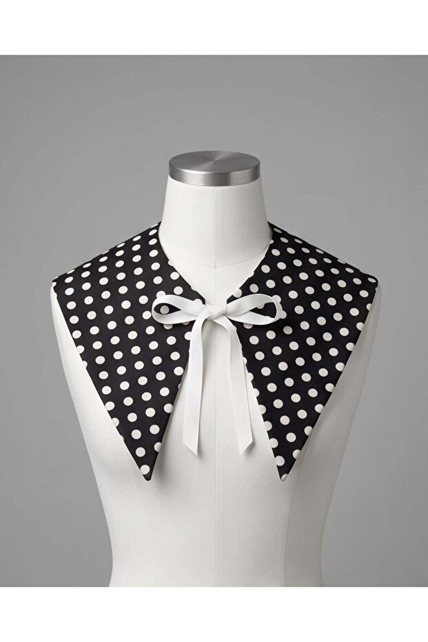 Elite Polka Dot Collar Black