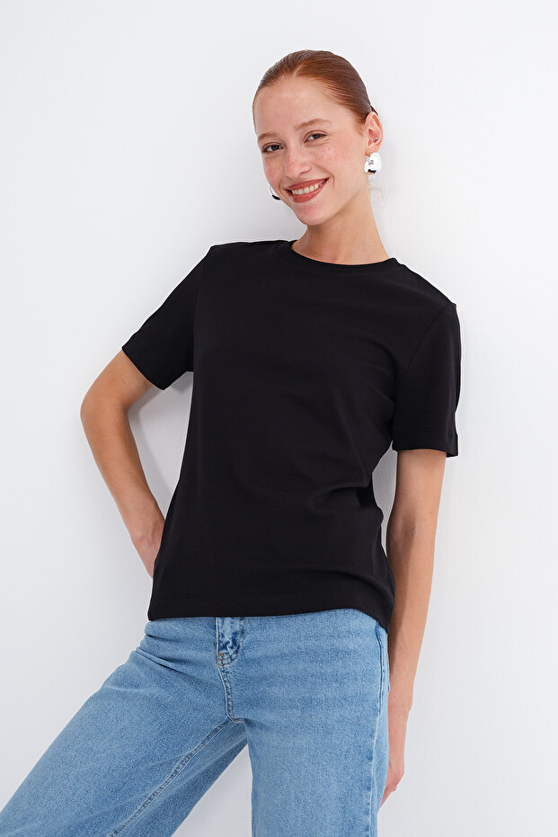 Crew Neck Basic T-Shirt P05040