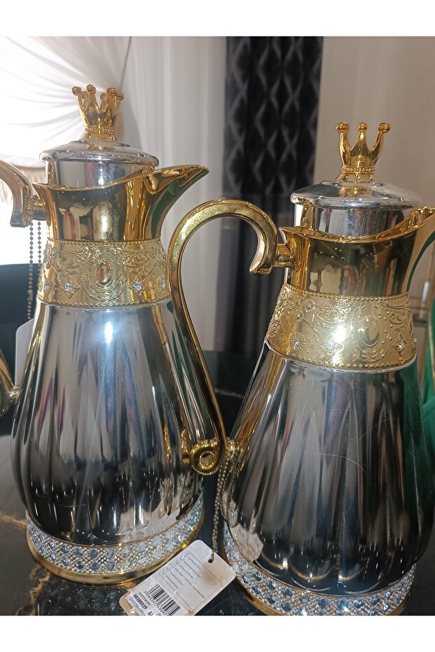 ترمس شاي فضي فاخر مع حجرين
