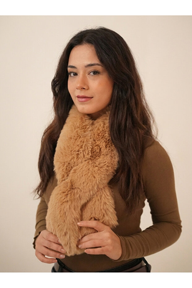 Women's Plush Furry Winter Scarf