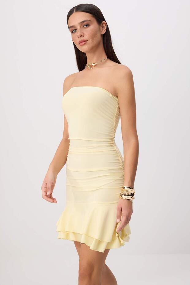 Sarı Straplez Katlı Dokuma Kısa / Mini Party Sandy Elbise TPRSS26EL00284 - 1