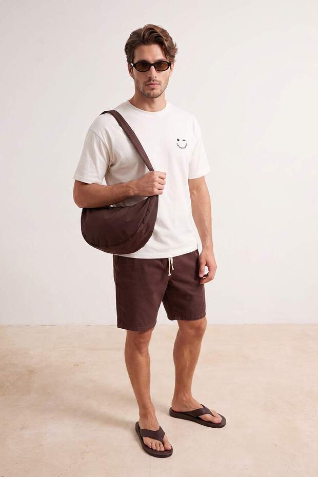 Kahverengi Regular Fit Beli Lastikli Şort & Bermuda TMNSS26SR00018 - 1