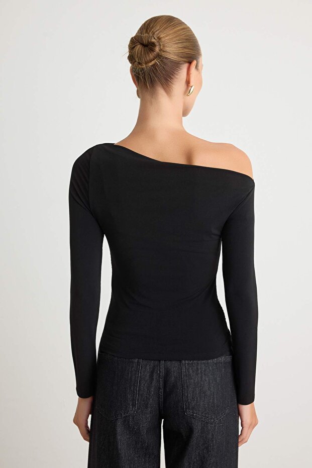 Siyah Büzgü/Drape Detaylı Fitted/Vücuda Oturan Uzun Kollu Esnek Örme Bluz TWOAW25BZ00248 - 4
