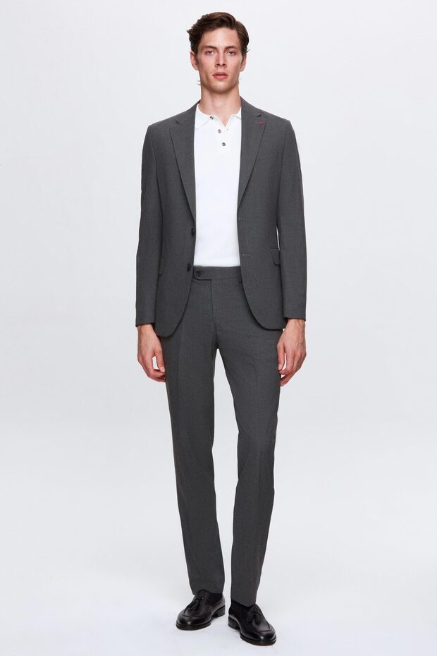 Slim Fit szürke, sima, egyszínű galléros, dupla sliccelt, bélelt öltöny - 2