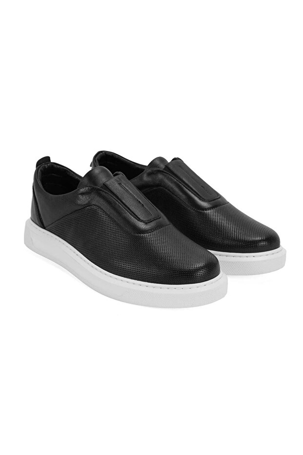 Women's Black Leather Casual Shoes