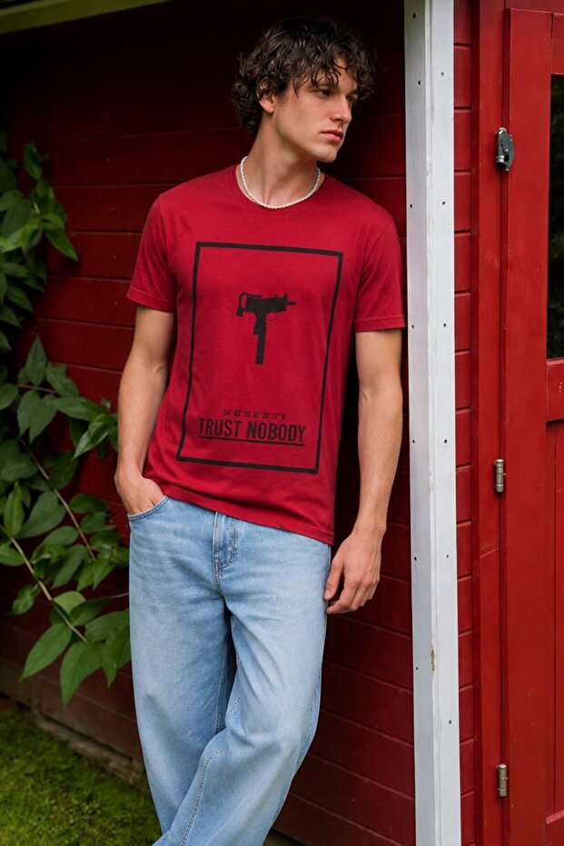 Uzi Printed Claret Red T-Shirt 2533
