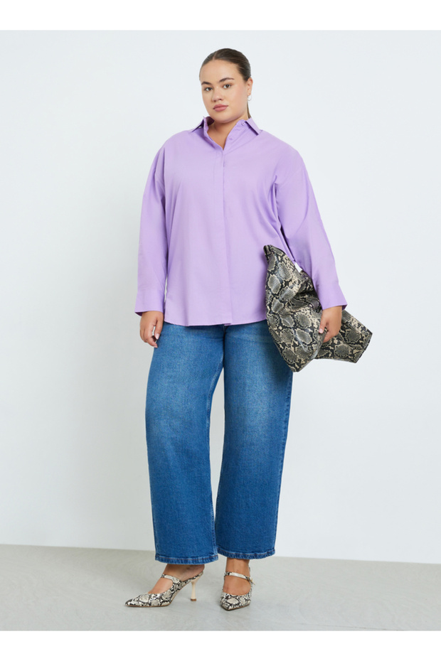 قميص كبير الحجم بلون واحد - 2