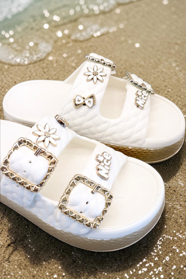 Women's Slippers. Daily, Balcony and Beach Slippers