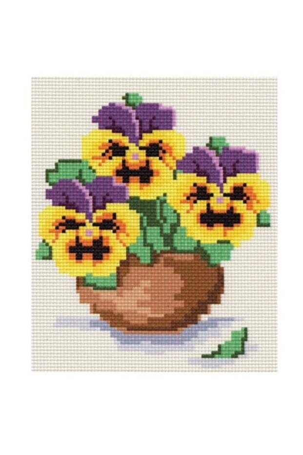 Patterned Cross Stitch Set – Handcrafted Embroidery Kit, Complete Set with Colored Threads 20X28