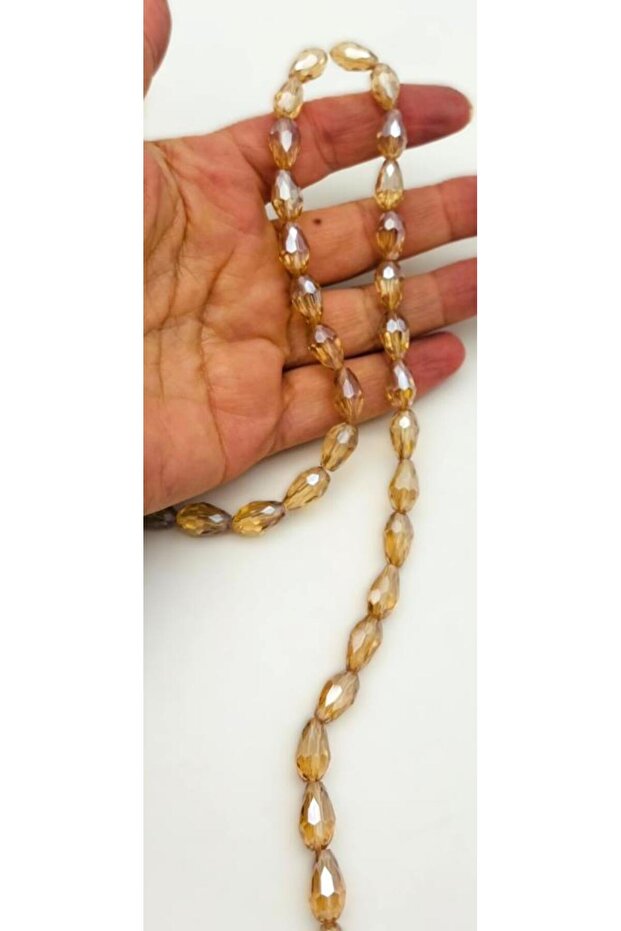 خرز كريستال بيج اللون مقاس 8x11 سم 1 خيط