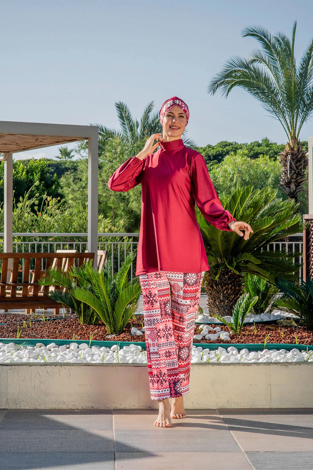 Ruko Women's Navy Blue Orange Geometric Patterned Full Covered Hijab Swimsuit