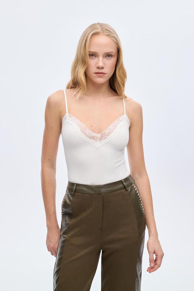 26Kblz01264 Lace Detailed Snap Fastener Women's Blouse