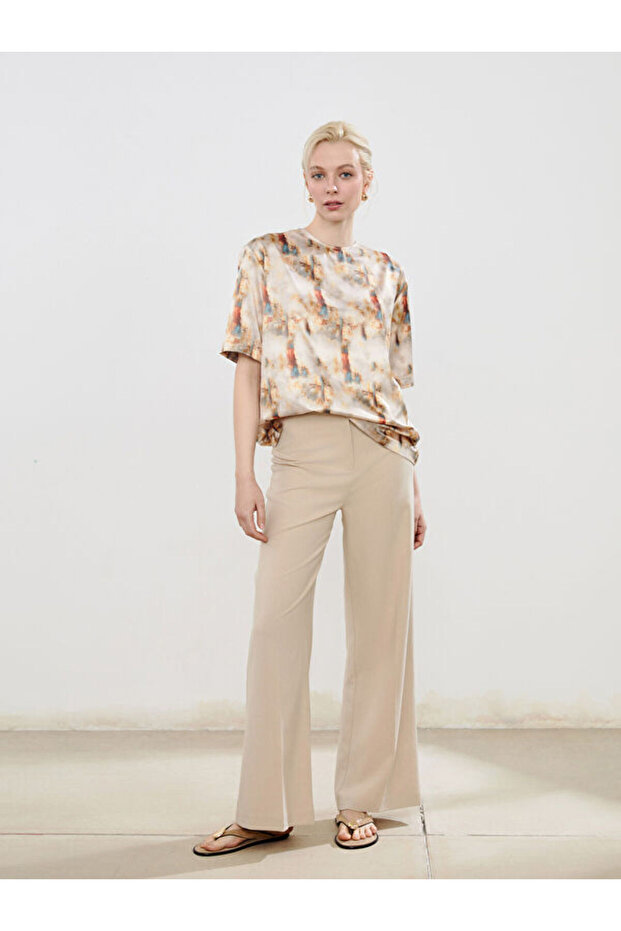 Crew Neck Patterned Blouse - 3
