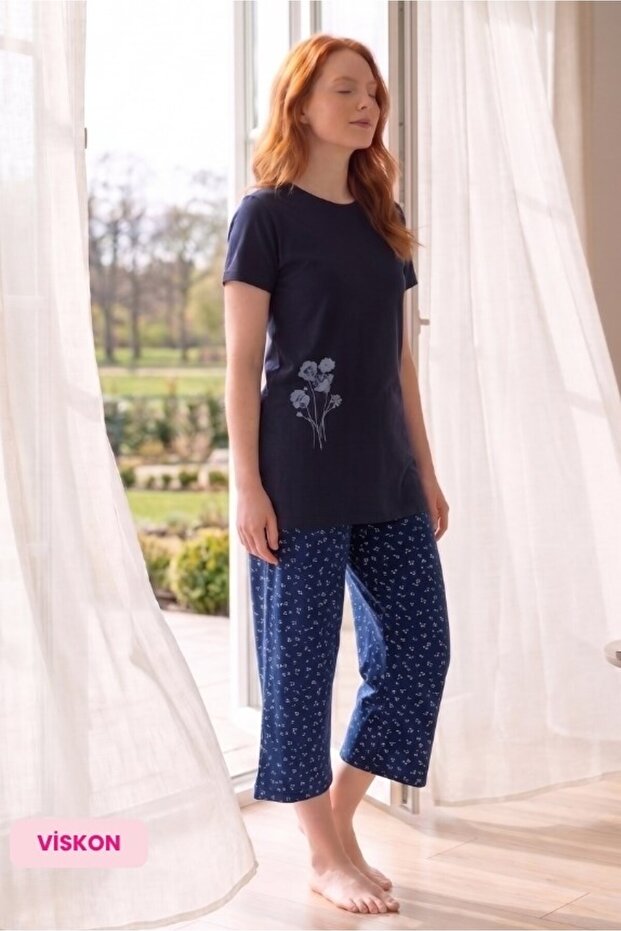 Women's Navy Blue Pattern Buttonless Crew Neck Summer Lycra Viscose Flexible Short Sleeve Capri Pajama Set