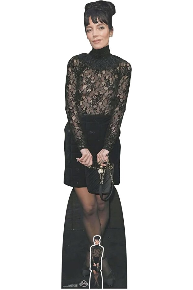 CS1087 Lily Allen Lifesize Cardboard Cutout With Mini Star Cutout