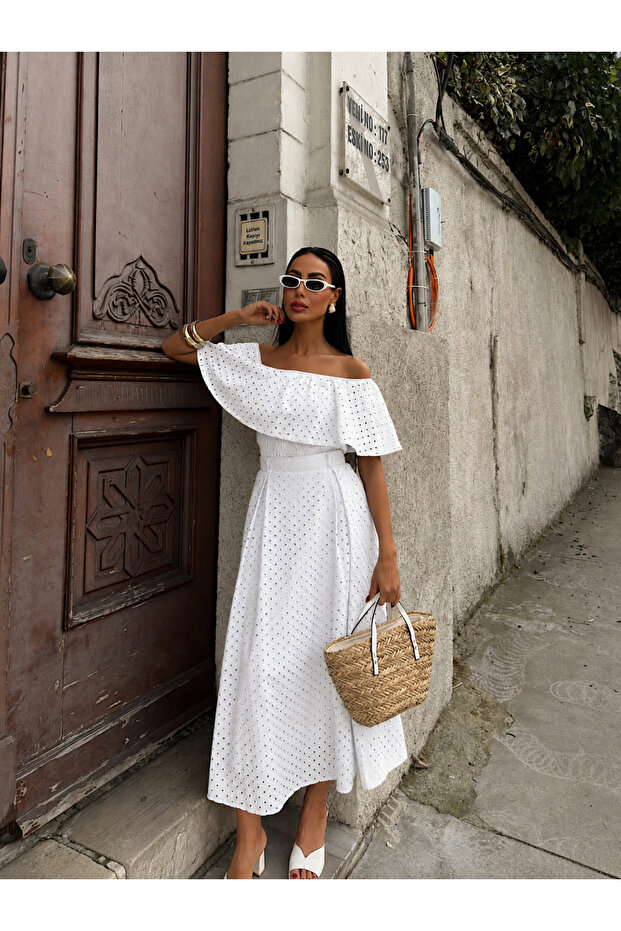 Women's Brode Fabric Blouse and Long Skirt Set