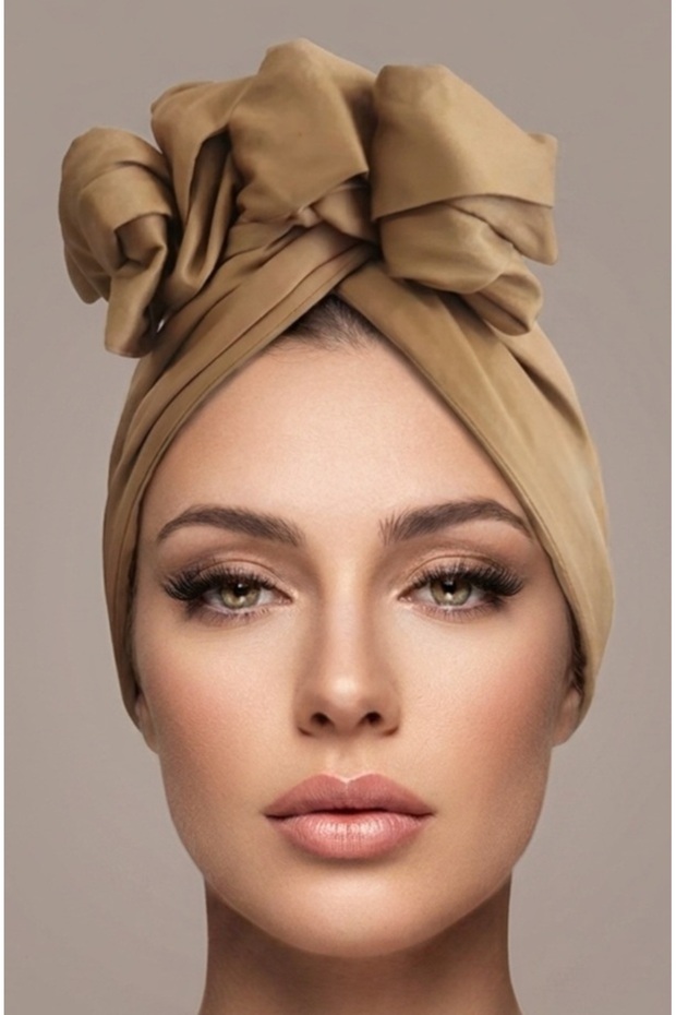 عظم من السلك بتصميم أفريقي مزدوج الجوانب