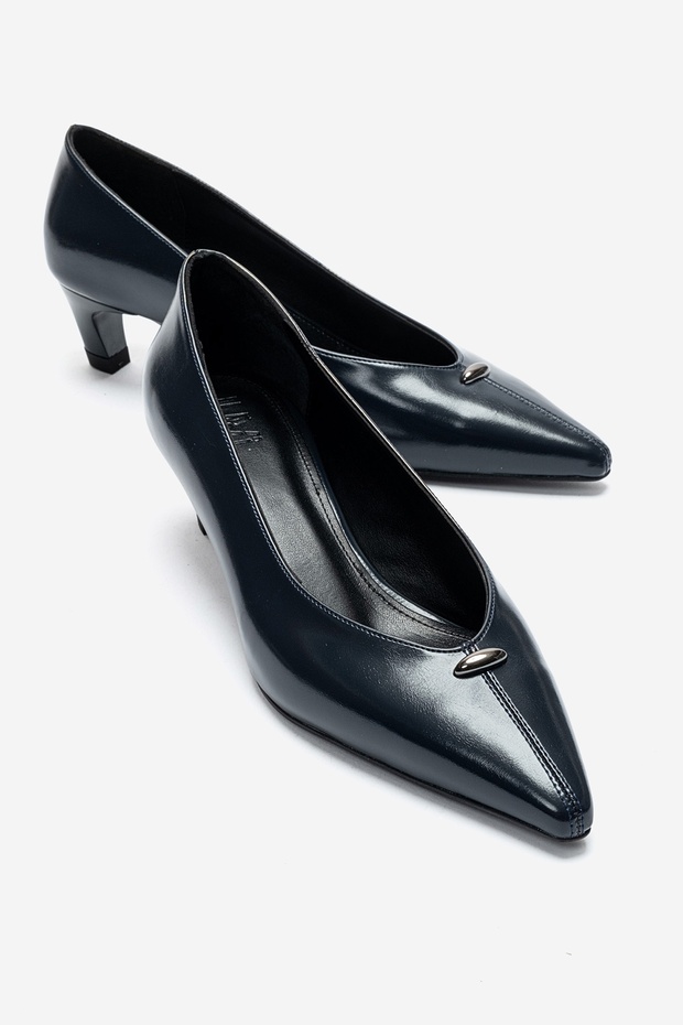 Versay Navy Blue Pointed Toe Women's Low Heel Shoes