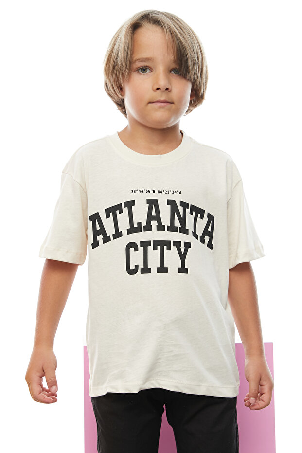 Boy's Letter Print T-Shirt