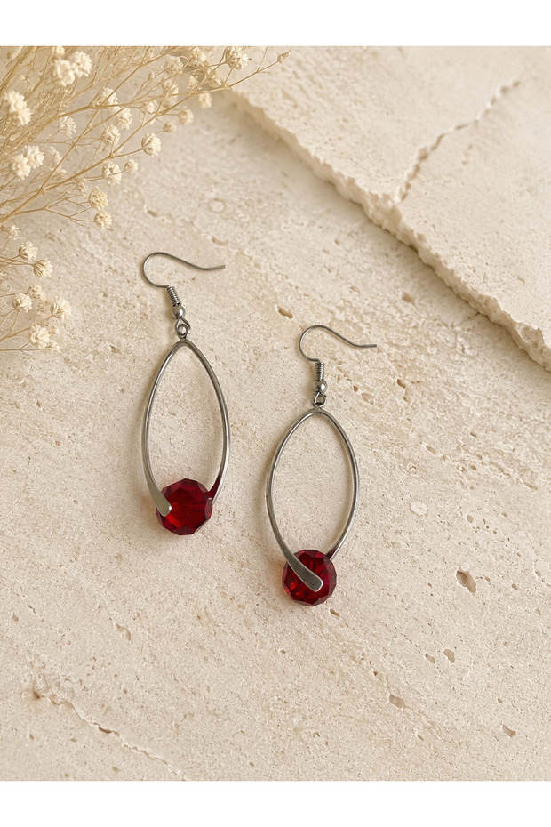 Ruby Işıltı Sallantılı Küpe
