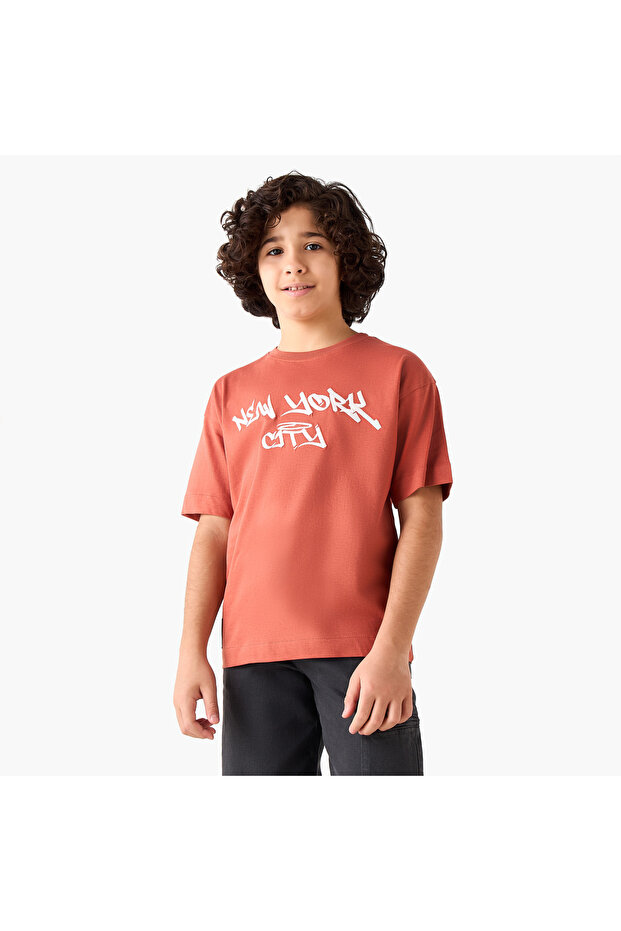 Crew Neck Short Sleeves T-shirt with New York City Embroidery