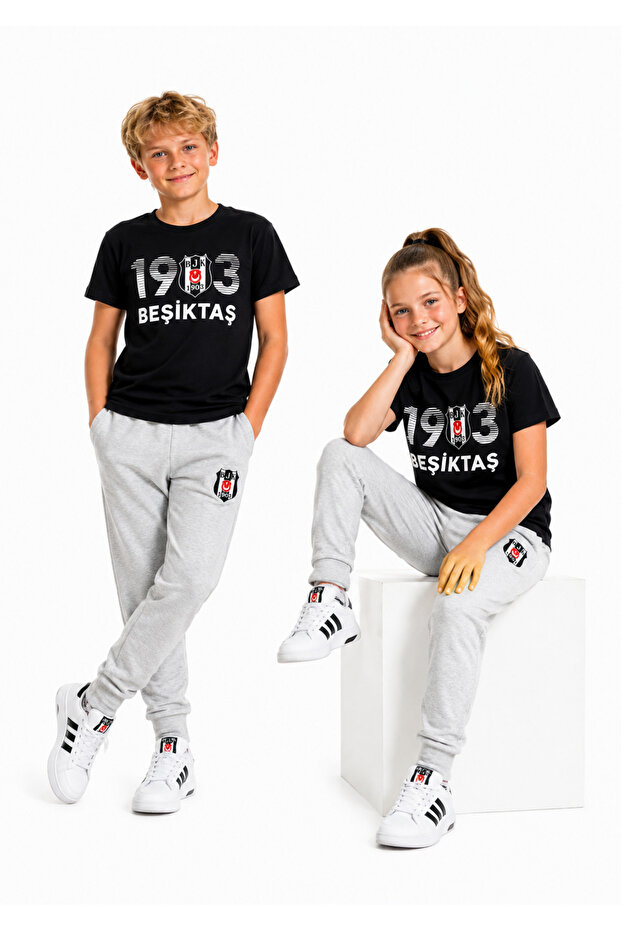 New Season Licensed Unisex Tracksuit Set 2-Piece Set