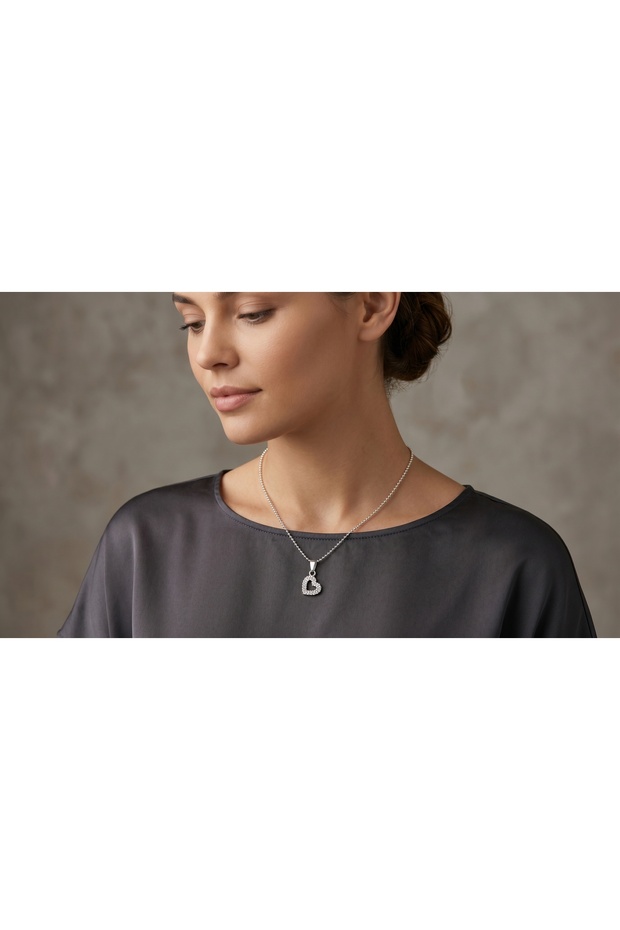 Radiant Heart Elegance